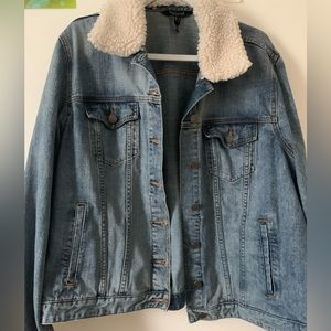 Sherpa collar Jean jacket
